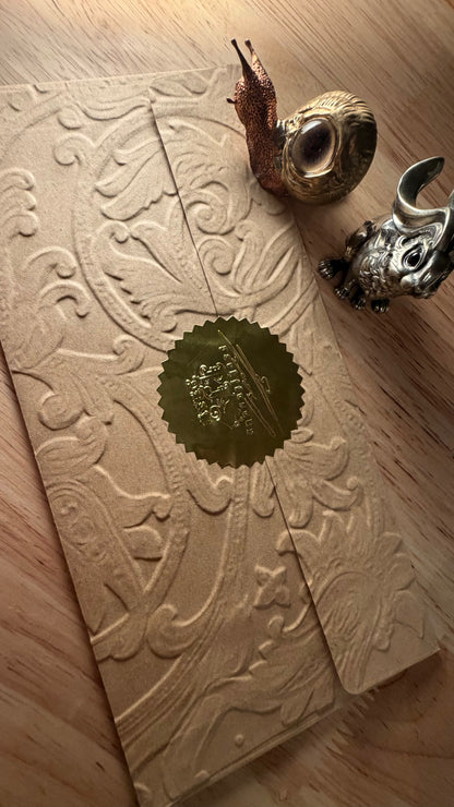 random prints gift [Free with order]